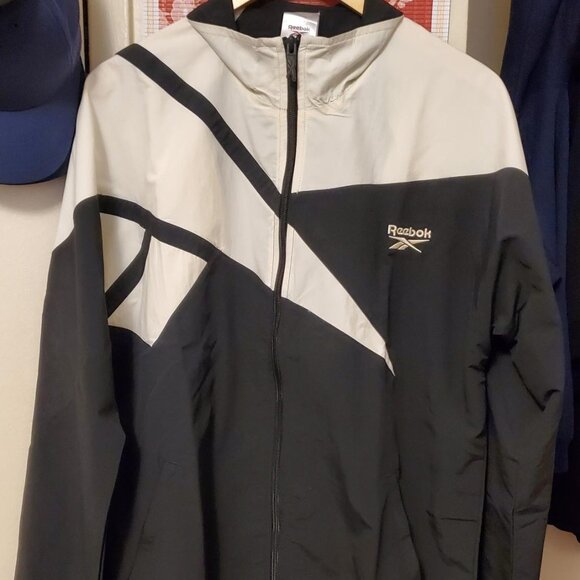 Reebok Men's Classics Vector FR Track Jacket Black/White - Picture 2 of 5